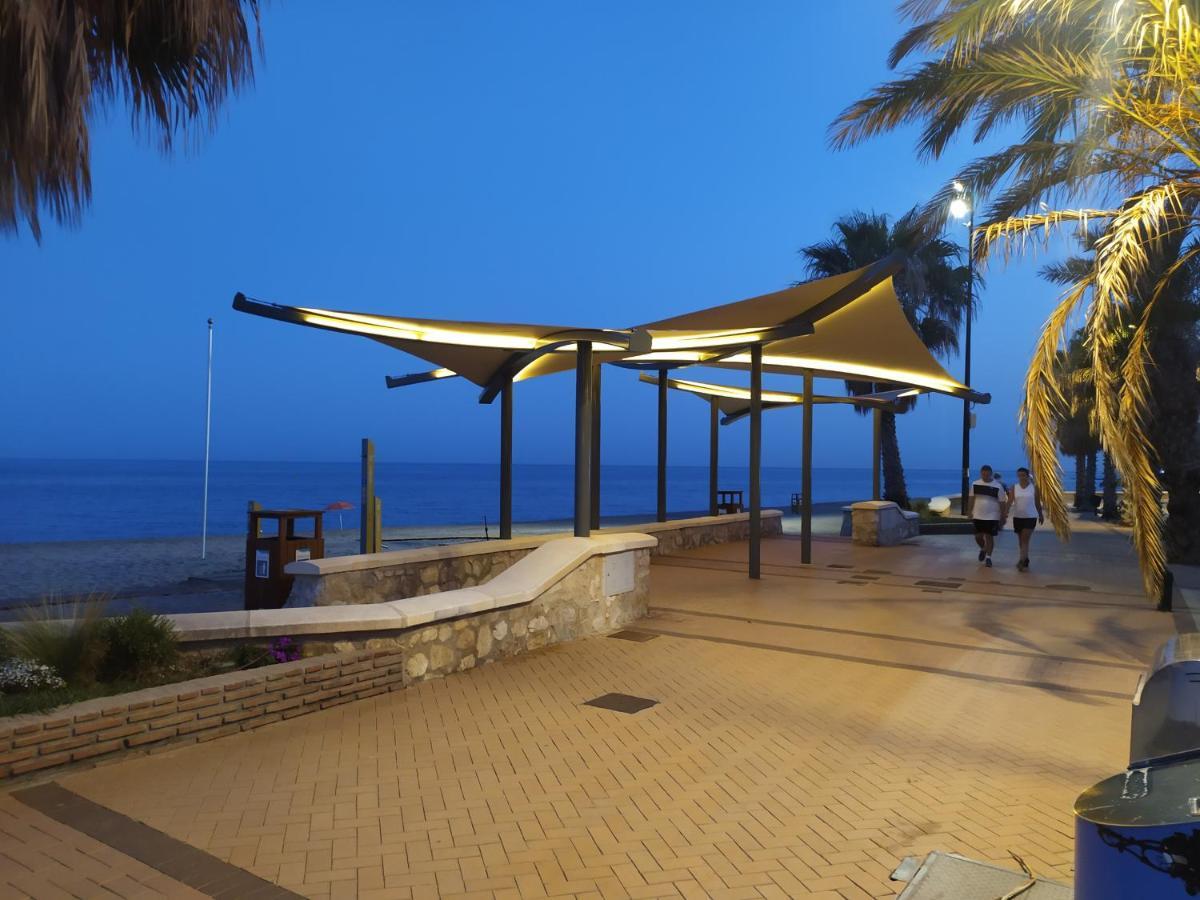 Apartamento Carvajal Beach 丰希罗拉 外观 照片